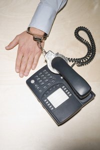 使用分类算法需要注意哪些安全问题